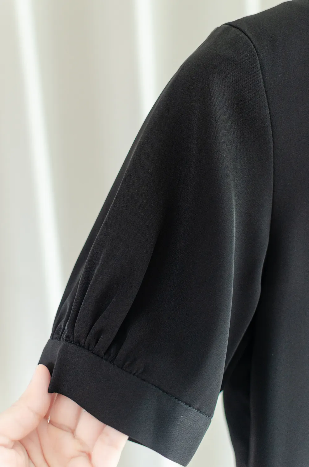 NT2530 Sophie Folded Collar Blouse – Black - Image 5