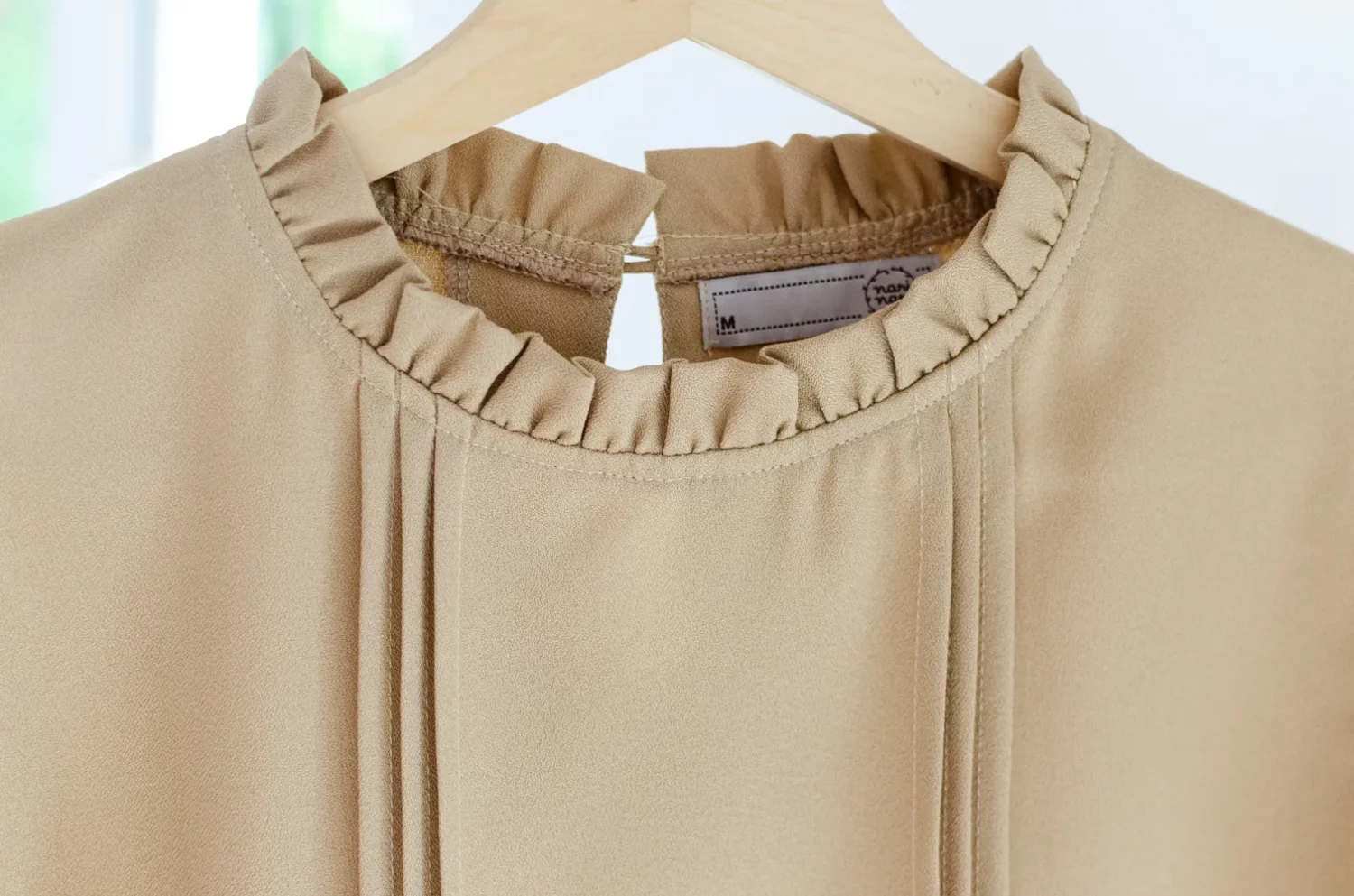 MT0404 Ruff Collar Balloon Sleeve Blouse – Latte Brown - Image 6