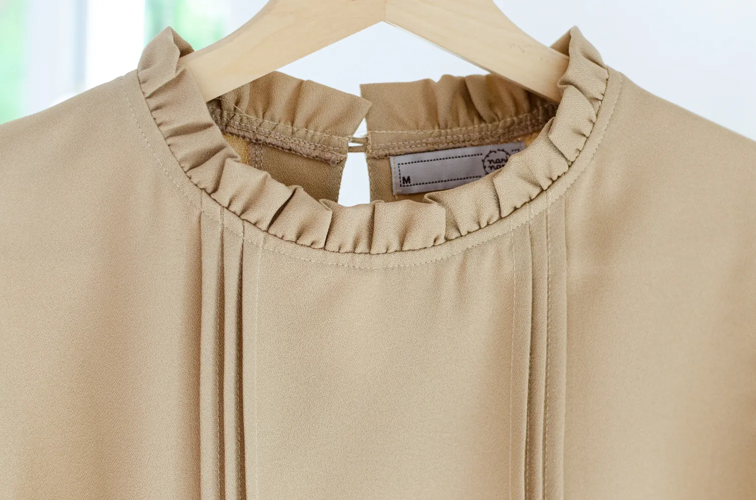 MT0404 Ruff Collar Balloon Sleeve Blouse – Latte Brown - Image 6