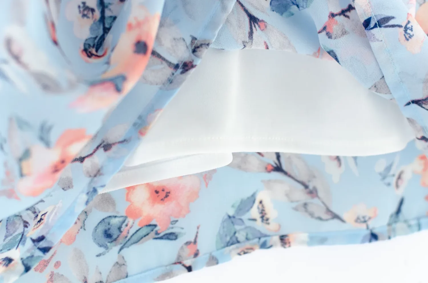 MT2758 Ruff Collar Cap Sleeve Blossom Blouse – Light Blue - Image 6