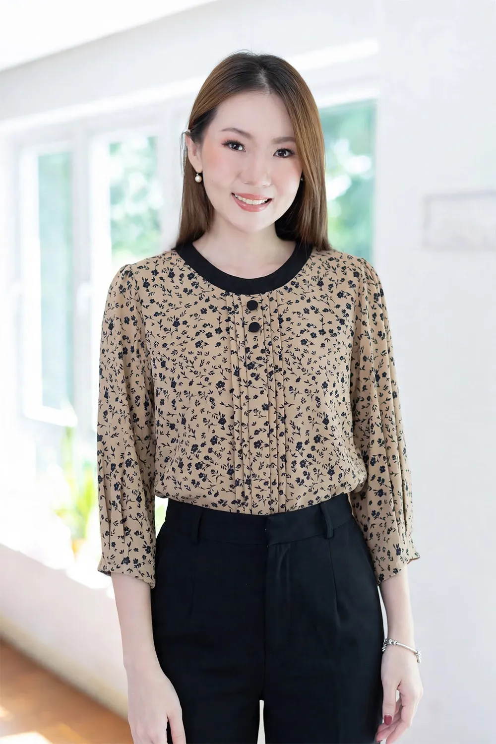MT5842 Flower Front Tuck Blouse – Latte